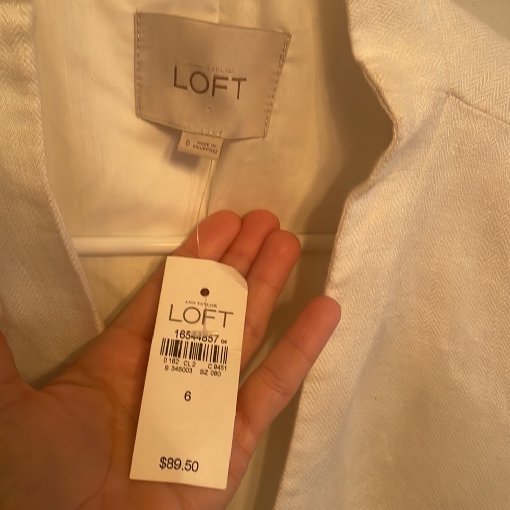 LOFT Ivory Blazer - Picture 2 of 2